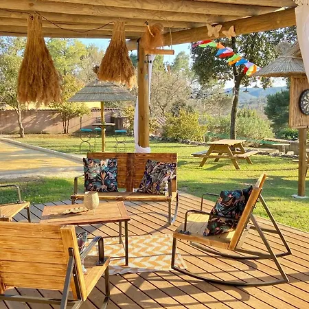 D'hotes Et Les Restanques Bed & Breakfast *